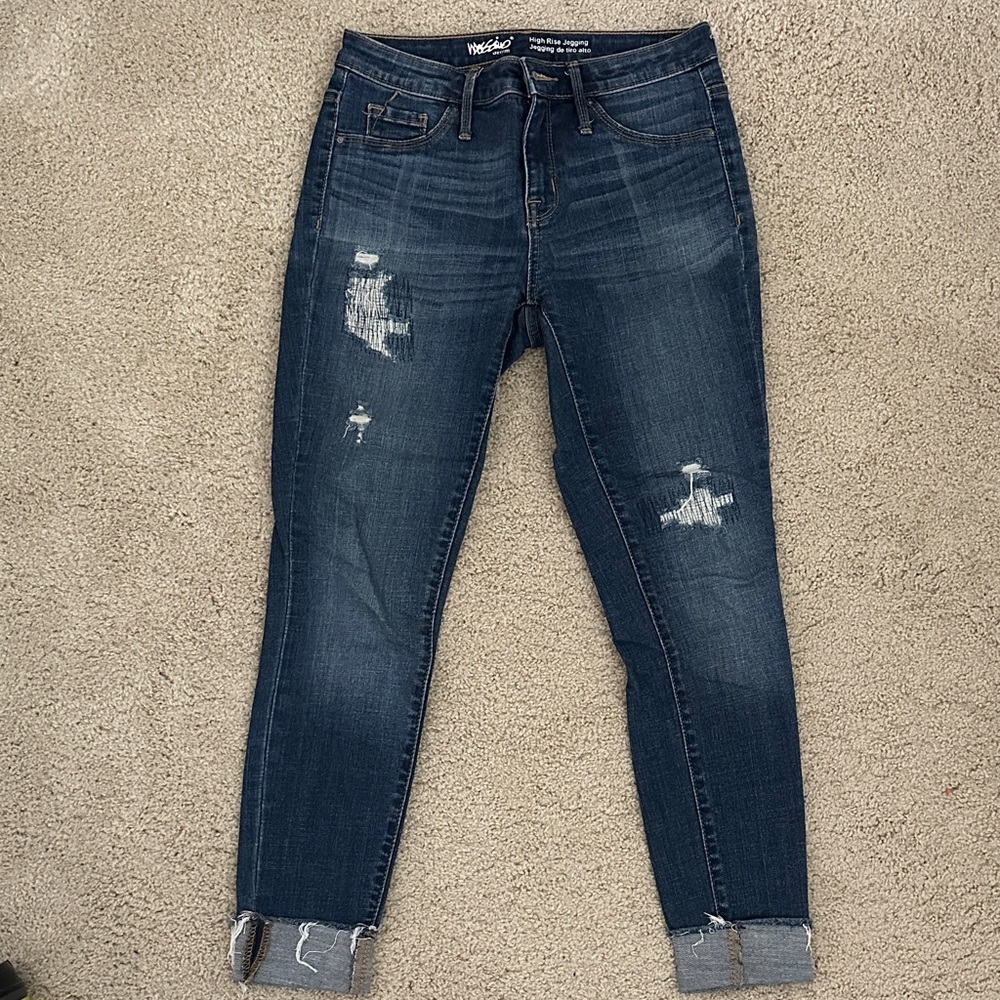 Trendy Dark Blue Distressed Skinny Jeans